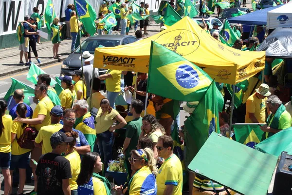 Protestující Kteří Podporují Protest Prezidenta Jaira Bolsonara Před Kasárnami Curitibě — Stock fotografie