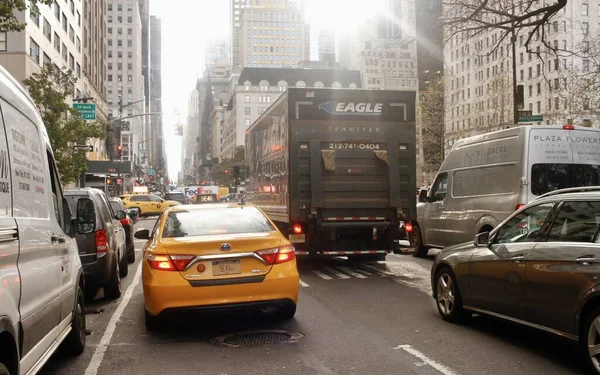 Nyc Sarı Taksileri Için Ücretleri Arttı Kasım 2022 New York — Stok fotoğraf