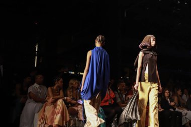 SPFW-N54: Sonbahar / Kış 2023 Koleksiyonu - Rocio Canvas defilesi. 18 Kasım 2022, Sao Paulo, Brezilya: Sao Paulo Moda Haftası 'nda Rocio Canvas defilesi, Sonbahar / Kış 2023 koleksiyonu (SPFW-N54) Komplexo Tempo' da düzenlendi.