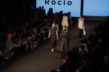 SPFW-N54: Sonbahar / Kış 2023 Koleksiyonu - Rocio Canvas defilesi. 18 Kasım 2022, Sao Paulo, Brezilya: Sao Paulo Moda Haftası 'nda Rocio Canvas defilesi, Sonbahar / Kış 2023 koleksiyonu (SPFW-N54) Komplexo Tempo' da düzenlendi.