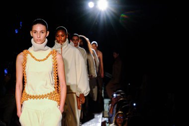 SPFW-N54: Sonbahar / Kış 2023 Koleksiyonu - A. Niemeyer marka moda gösterisi. 18 Kasım 2022, Sao Paulo, Brezilya: A. Niemeyer marka moda gösterisi Sao Paulo Moda Haftası, Sonbahar / Kış 2023 koleksiyonu (SPFW-N54))