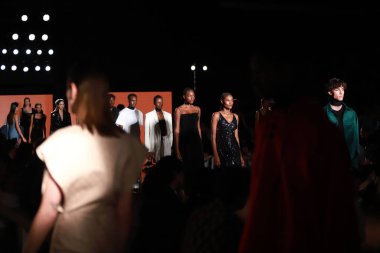 SPFW-N54: Sonbahar / Kış 2023 Koleksiyonu - La Garconne marka moda gösterisi. 20 Kasım 2022, Sao Paulo, Brezilya: Sao Paulo Moda Haftası 'nda La Garconne marka moda gösterisi, Sonbahar / Kış 2023 koleksiyonu (SPFW-N54)