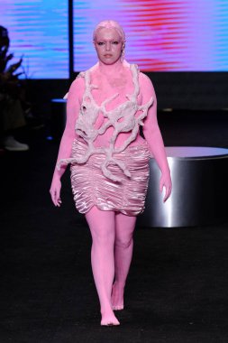 SPFW-N54: Sonbahar / Kış 2023 Koleksiyonu - Lucas Leao marka moda gösterisi. 20 Kasım 2022, Sao Paulo, Brezilya: Sao Paulo Moda Haftası sırasında Lucas Leao marka moda gösterisi, Sonbahar / Kış 2023 koleksiyonu (SPFW-N54)