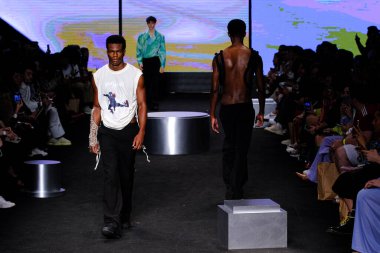 SPFW-N54: Sonbahar / Kış 2023 Koleksiyonu - Lucas Leao marka moda gösterisi. 20 Kasım 2022, Sao Paulo, Brezilya: Sao Paulo Moda Haftası sırasında Lucas Leao marka moda gösterisi, Sonbahar / Kış 2023 koleksiyonu (SPFW-N54)