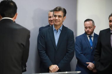 Sao Paulo 'daki biyometrik dolandırıcılıkla mücadelede uzmanlaşmış ilk polis biriminin göreve başlama töreni. 24 Kasım 2022, Sao Paulo, Brezilya: Sao Paulo Valisi Rodrigo Garcia, ilk polis biriminin açılış töreni sırasında 