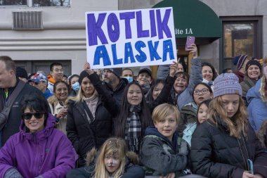 96. Macy Şükran Günü Geçidi 2022. 24 Kasım 2022, New York, ABD: Macy 'nin 77. cadde ve Central Park' tan başlayan Şükran Günü Geçidi 2022 ve Columbus çemberi boyunca, Central Park 'ın güneyinden 6. caddeye 