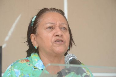 Rio Grande do Norte hükümeti 60 okul otobüsünü kamu kanalına dağıtıyor. 28 Kasım 2022, Natal, Rio Grande do Norte, Brezilya: 86 yeni okul otobüsünün 60 'ının teslim töreni sırasında Rio Grande do Norte Valisi, Fatima Bezerra