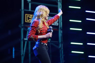 Amerikalı aktris Katherine McNamara, CCXP 22 paneline katıldı. 3 Aralık 2022, Sao Paulo, Brezilya: Amerikalı aktris Katherine McNamara, 'Shadowhunters' da Clary Fray ve 'Arrow' da Mia Smoak 'ı canlandırmasıyla tanınıyor.