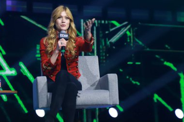 Amerikalı aktris Katherine McNamara, CCXP 22 paneline katıldı. 3 Aralık 2022, Sao Paulo, Brezilya: Amerikalı aktris Katherine McNamara, 'Shadowhunters' da Clary Fray ve 'Arrow' da Mia Smoak 'ı canlandırmasıyla tanınıyor.