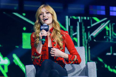 Amerikalı aktris Katherine McNamara, CCXP 22 paneline katıldı. 3 Aralık 2022, Sao Paulo, Brezilya: Amerikalı aktris Katherine McNamara, 'Shadowhunters' da Clary Fray ve 'Arrow' da Mia Smoak 'ı canlandırmasıyla tanınıyor.