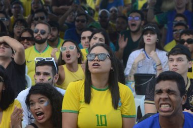 Taraftarlar, Brezilya ile Kore arasındaki Dünya Kupası 'nın 16' ncı turu için maçı izliyorlar. 5 Aralık 2022, Natal, Rio Grande do Norte, Brezilya: Taraftarlar, Fifa Katar 2022 Dünya Kupası 'nın 16.
