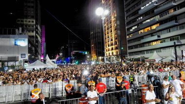 Sao Paulo 'daki Avenida Paulista' da yeni yıl eğlenceleri. 13 Aralık 2022, Sao Paulo, Brezilya: Sao Paulo Belediyesi, 2022-2023 yılbaşı arifesi festivalini duyurur. 