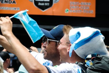 Arjantinliler FIFA 2022 Dünya Kupası 'nı Sao Paulo' da kutladılar. 18 Aralık 2022 'de, Sao Paulo, Brezilya: Bazı Arjantinli taraftarlar Mooca' da FIFA 2022 Dünya Kupası 'nı kazanarak milli futbol takımlarını Fransa' ya karşı kazandığı zaferi kutladılar.