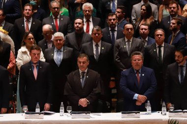 (Sao Paulo Valisi ve milletvekilleri için diploma oturumu. 19 Aralık 2022, Sao Paulo, Brezilya: Sao Paulo Valisi ve milletvekilleri seçildi; Tarcisio Freitas (Gov), Eduardo Suplicy, Eduardo Bolsonaro, Mario Frias, Ricardo Salles