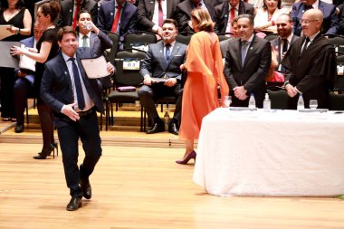 (Sao Paulo Valisi ve milletvekilleri için diploma oturumu. 19 Aralık 2022, Sao Paulo, Brezilya: Sao Paulo Valisi ve milletvekilleri seçildi; Tarcisio Freitas (Gov), Eduardo Suplicy, Eduardo Bolsonaro, Mario Frias, Ricardo Salles