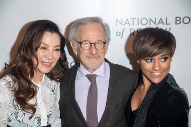 Ulusal Değerlendirme Kurulu Yıllık Ödül Galası 2023. 08 Ocak 2023, New York, New York, ABD: Michelle Yeoh, Steven Spielberg ve Ariana DeBose, Cipriani 42. Cadde 'deki Ulusal Değerlendirme Ödülleri Gala 2023' e katıldı. 