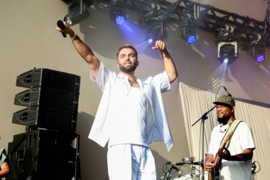 Criolo performs during Festival of Pre Carnival Block of Silva in Sao Paulo. January 21, 2023, Sao Paulo, Brazil: Brazilian singer, Criolo, performs today at Memorial da America Latina at Bloco do Silva with several singers and blocks