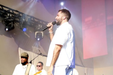 Criolo performs during Festival of Pre Carnival Block of Silva in Sao Paulo. January 21, 2023, Sao Paulo, Brazil: Brazilian singer, Criolo, performs today at Memorial da America Latina at Bloco do Silva with several singers and blocks