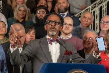 (NEW) Mayor Adams Calls for Federal Support to Help Serve Asylum Seekers. January 22, 2023, New York, USA: New York State Assemblymember Al Taylor speaks at a press conference for more help from the federal government to handle asylum seekers at City