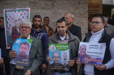 (INT) The women's movement in the Hamas movement organizes a mass rally, January 23, 2022. Gaza, Palestine: The women's movement in the Hamas movement organized a mass stand in solidarity with the male and female prisoners in the occupation prisons 