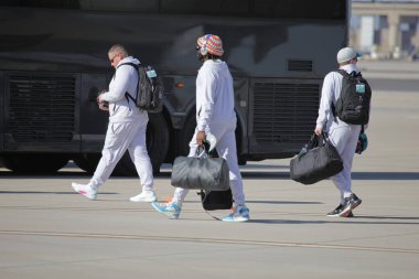 Goldwater Ulusal Muhafız Üssü-Arizona 'ya SuperbowlVII için Eagles Players' ın gelişi. 5 Şubat 2023, Phoenix, Arizona, ABD: Goldwater Ulusal Muhafız Üssü Arizona 'daki Philadelphia Eagles Oyuncuları SuperBowlVII maçı için geldiler 