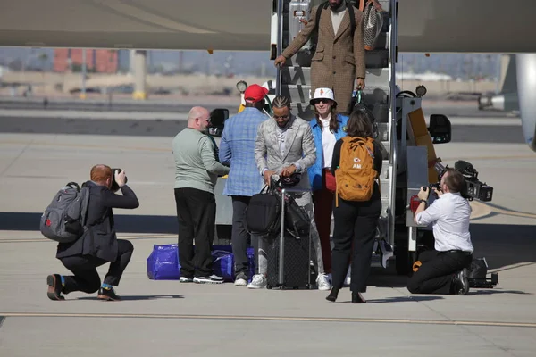 Goldwater Ulusal Muhafız Üssü-Arizona 'ya SuperbowlVII için Kansas Oyuncuları geliyor. 5 Şubat 2023, Phoenix, Arizona, ABD: SuperBowlVII maçı için Goldwater Ulusal Muhafız Üssü-Arizona 'ya Kansas City Chiefs Players' ın gelişi 
