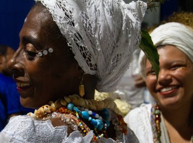 Rio Mayor participates during Lavagem da Sapucai at Carnival in Rio de Janeiro. February 11, 2023, Rio de Janeiro, Brazil: The mayor of Rio de Janeiro Eduardo Paes participates in Lavagem da Sapucai, a positive energizing ritual for the avenue