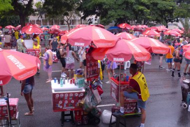 Parade of the Casa Comigo Street Block in Sao Paulo. February 11, 2023. Brazil, Sao Paulo: The Bloco Casa Comigo draws thousands of revelers, the new route on Avenida Henrique Schalmann in Pinheiros