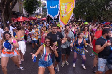Vem Que Vai Ser Legal Block Carnival. February 11, 2023, Sao Paulo, Brazil: The Vem Que Vai Ser Legal carnival block is playing mainly funk and the marchinhas band Zica brought together a lot of people even in the pouring rain on the streets