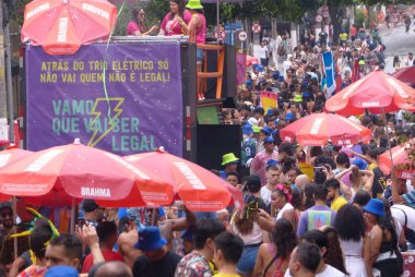 Vem Que Vai Ser Legal Block Carnival. February 11, 2023, Sao Paulo, Brazil: The Vem Que Vai Ser Legal carnival block is playing mainly funk and the marchinhas band Zica brought together a lot of people even in the pouring rain on the streets