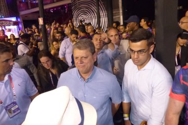 Sao Paulo Governor participate in Samba School Parade. February 18, 2023, Sao Paulo, Brazil: The Governor of Sao Paulo Tarcisio Freiras and Mayor Ricardo Nunes, attend the first day of the Parade of Samba Schools Special Group 