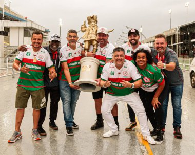 Mocidade Alegre wins Sao Paulo Samba Schools Carnival Parade. February 21, 2022, Sao Paulo, Brazil: The members of Mocidade Alegre Samba school celebrate winning the title of the 2023 Sao Paulo Special Group Carnival parade 
