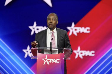 Maryland 'deki CPAC Kongresi sırasında Ben Carson. 3 Mart 2023, Maryland, ABD: Ben Carson, FMr. Amerika 'yı Koruma Kongresi sırasında Konut ve Kentsel Kalkınma Bakanı (INT) CPAC' da gerçekleşiyor 