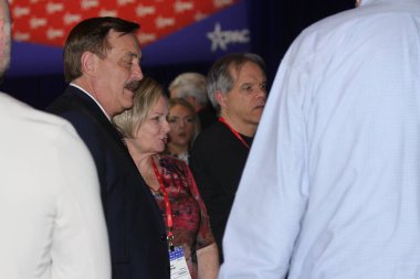 Donald J. Trump, Maryland 'deki CPAC Covention Protection America Now' da. 4 Mart 2023, Maryland, ABD: Amerika 'nın eski başkanı Donald J. Trump, CPAC' da Amerika 'yı Koruma Kongresi' nde.