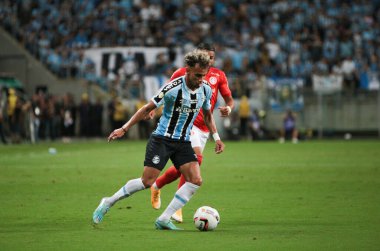 Gaucho Futbol Şampiyonası: Gremio ve International. 2005 Mart 2023, Porto Alegre, Rio Grande Do Sul, Brezilya: Gremio ve Inter arasındaki futbol maçı, Gremio Arena 'da düzenlenen 2023 Gaucho Şampiyonası' nın 10. turu için geçerlidir.