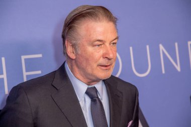 2023 Roundabout Tiyatro Şirketi Galası. 06 Mart 2023, New York, New York, ABD: Alec Baldwin, New York City 'deki The Ziegfeld Ballroom' da 2022 Roundabout Theatre Company galasına katılır..
