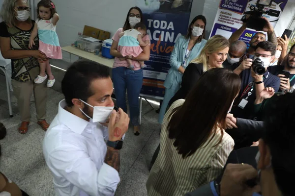 Sao Paulo Valisi Tarcisio Sao Paulo Daki Aşı Kampanyası Katıldı — Stok fotoğraf