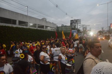 Natal 'da kadınlar gününde tezahürat. 08 Mart 2023, Natal, Rio Grande Do Norte, Brezilya: Natal RN 'de Uluslararası Kadınlar Günü Yürüyüşü, Lagoa Nova Mahallesi, Çarşamba (08))