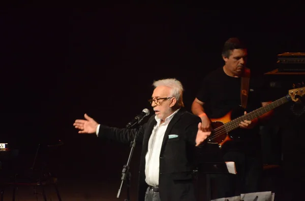 stock image Brazilian Singer Moacyr Franco performed live in honor of Womens day in Natal. March 08, 2023, Natal, Rio Grande do Norte, Brazil: Brazilian singer Moacyr Franco, at the age of 86,  performed live at the Riachuelo theater