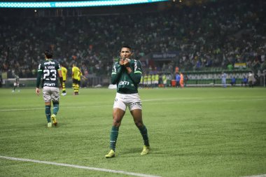Paulista Futbol Şampiyonası: Palmeiras, Sao Bernardo 'ya karşı. 11 Mart 2023, Sao Paulo, Brezilya: Palmeiras 'lı Rony, Palmeiras ve Sao Bernardo arasındaki futbol maçında Paulista Şampiyonası çeyrek finalleri için geçerli olan golünü kutluyor.