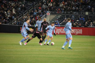 2023 MLS Normal Sezon: NYCFC, Inter Miami CF 'ye karşı. 11 Mart 2023, New York, ABD: New York 'taki Yankee Stadyumu' nda NYCFC ve Inter Miami CF arasında oynanan 2023 MLS Normal Mevsim futbol maçının ev sahibi açılışı. 