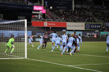 2023 MLS Normal Sezon: NYCFC, Inter Miami CF 'ye karşı. 11 Mart 2023, New York, ABD: New York 'taki Yankee Stadyumu' nda NYCFC ve Inter Miami CF arasında oynanan 2023 MLS Normal Mevsim futbol maçının ev sahibi açılışı. 