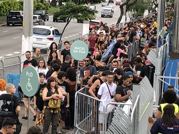 Fans Lining See Paramore Band Sao Paulo March 2023 Sao — Stock Photo, Image