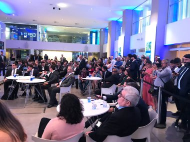 Sao Paulo Valisi Rodoanel Norte müzayedesine katılıyor. 14 Mart 2023, Sao Paulo, Brezilya:! Sao Paulo valisi Tarcisio de Freitas, Rodoanel Norte müzayedesine katılır ve Rodoanel Norte müzayedesi hakkında konuşur.