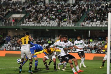 Copa do Brasil: Coritiba Criciuma 'ya karşı. 14 Mart 2023, Curitiba, Brezilya: Copa do Brasil 'in 14 Mart Salı günü Couto Pereira Stadyumu' nda Coritiba ve Criciuma arasındaki ikinci etabı için futbol maçı geçerli.). 