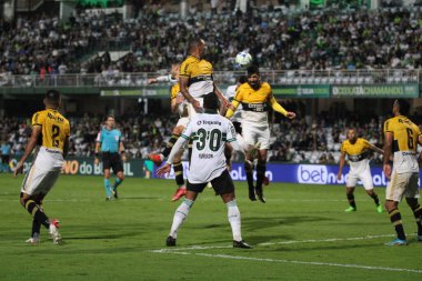 Copa do Brasil: Coritiba Criciuma 'ya karşı. 14 Mart 2023, Curitiba, Brezilya: Copa do Brasil 'in 14 Mart Salı günü Couto Pereira Stadyumu' nda Coritiba ve Criciuma arasındaki ikinci etabı için futbol maçı geçerli.). 