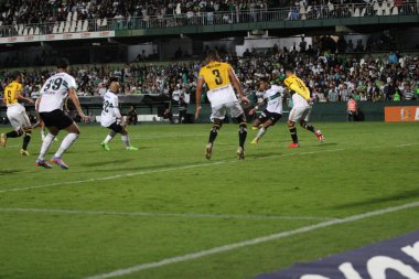 Copa do Brasil: Coritiba Criciuma 'ya karşı. 14 Mart 2023, Curitiba, Brezilya: Copa do Brasil 'in 14 Mart Salı günü Couto Pereira Stadyumu' nda Coritiba ve Criciuma arasındaki ikinci etabı için futbol maçı geçerli.). 