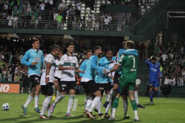 Copa do Brasil: Coritiba Criciuma 'ya karşı. 14 Mart 2023, Curitiba, Brezilya: Copa do Brasil 'in 14 Mart Salı günü Couto Pereira Stadyumu' nda Coritiba ve Criciuma arasındaki ikinci etabı için futbol maçı geçerli.). 