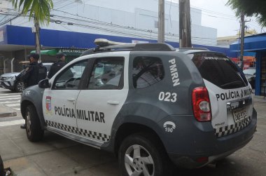 Natal 'da Organize Suçlar. 16 Mart 2023, Natal, Rio Grande do Norte, Brezilya: 16 Mart Perşembe günü Natal, Rio Grande do Norte 'de bir otobüs ateşe verildi. 
