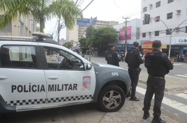 Natal 'da Organize Suçlar. 16 Mart 2023, Natal, Rio Grande do Norte, Brezilya: 16 Mart Perşembe günü Natal, Rio Grande do Norte 'de bir otobüs ateşe verildi. 